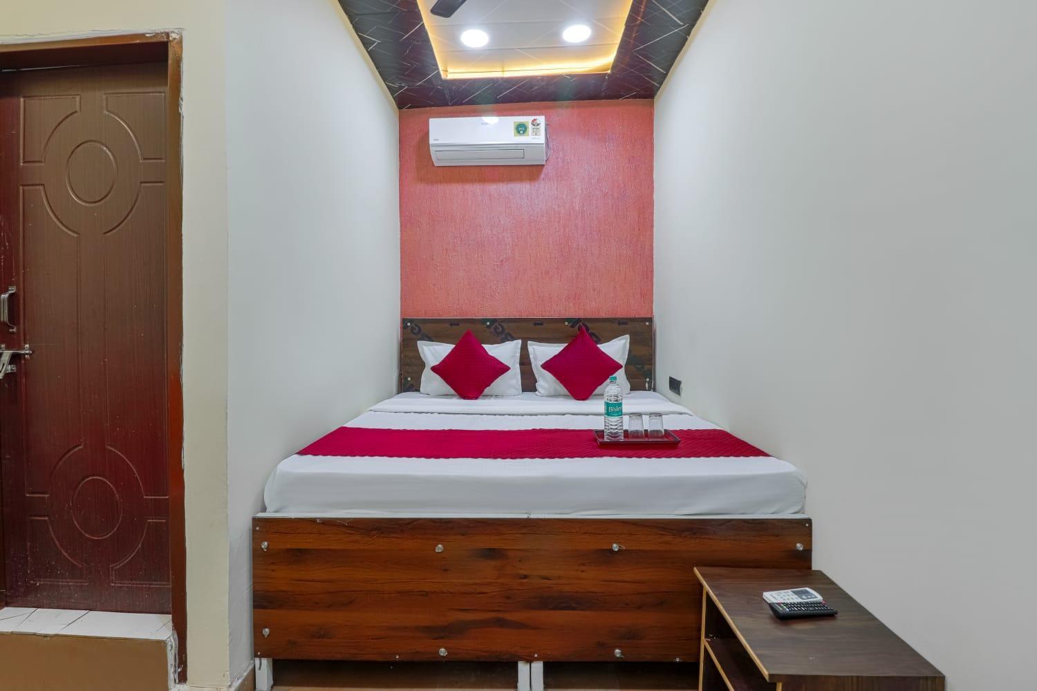 Hotel Krishna Priya Haridwār Eksteriør bilde
