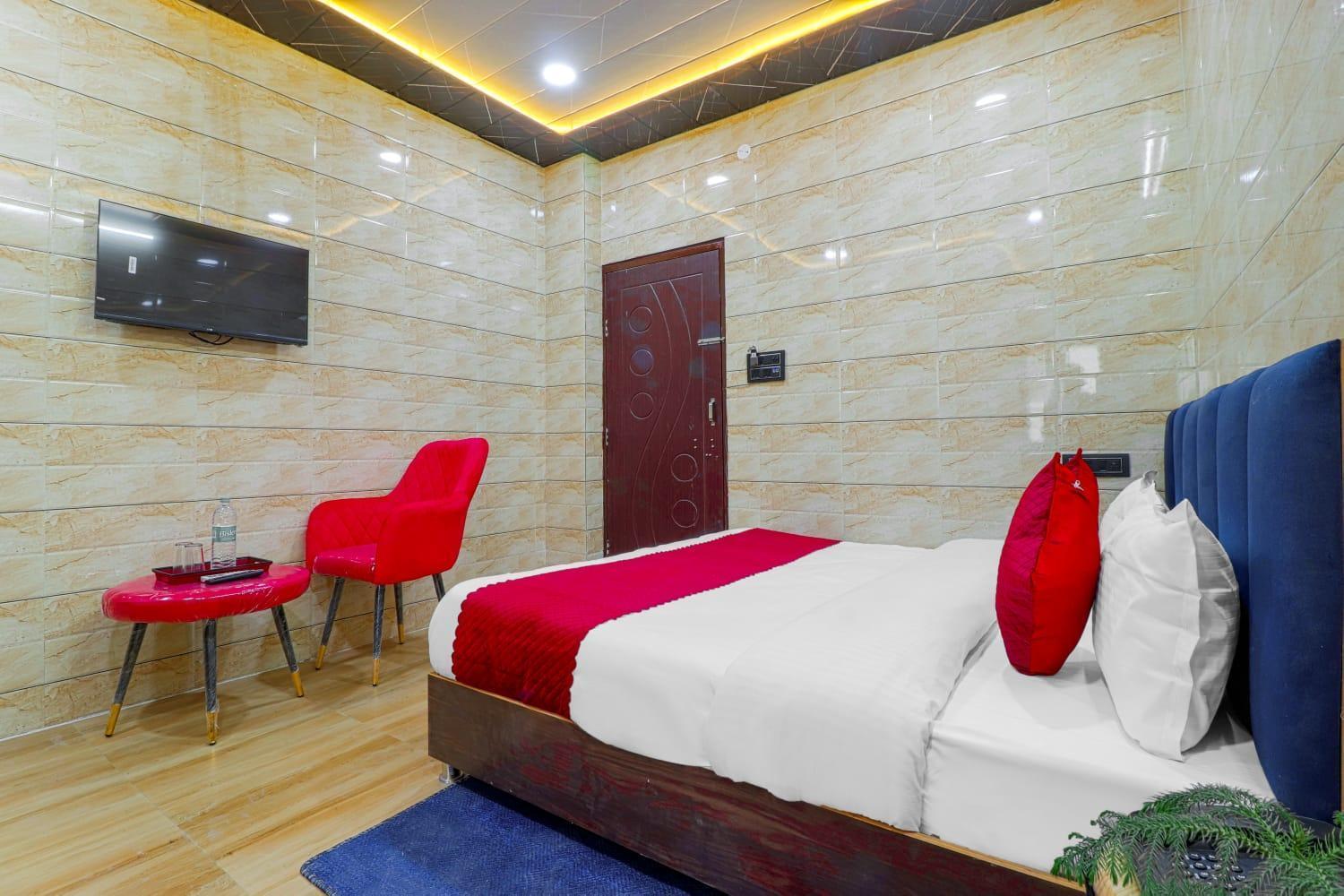 Hotel Krishna Priya Haridwār Eksteriør bilde