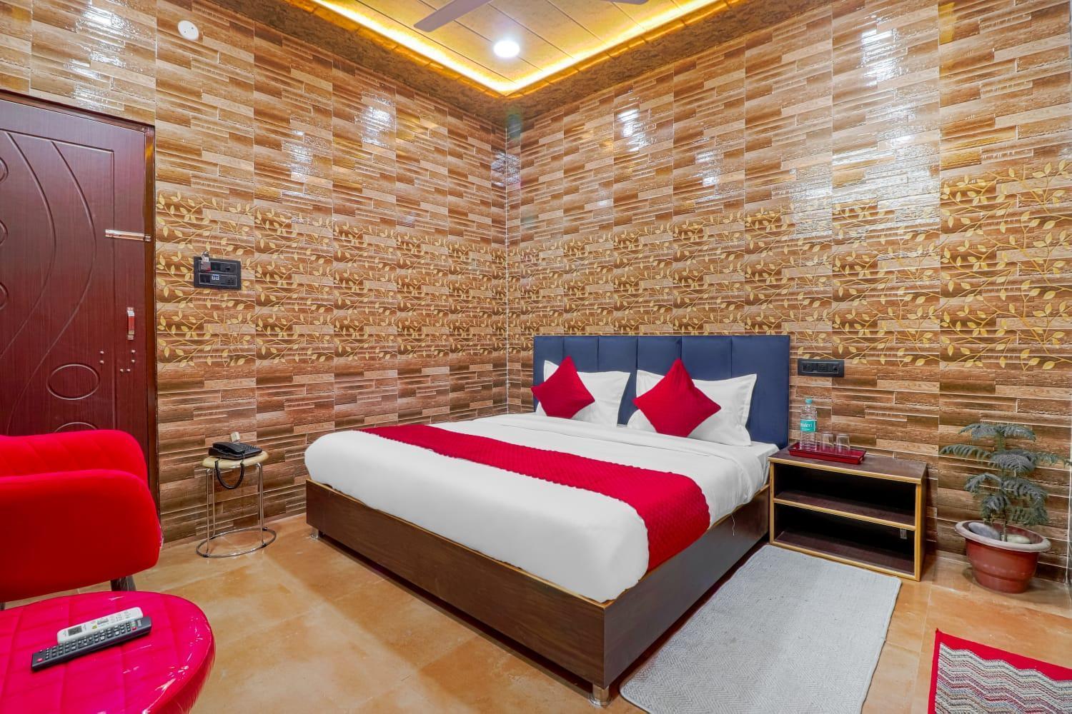 Hotel Krishna Priya Haridwār Eksteriør bilde